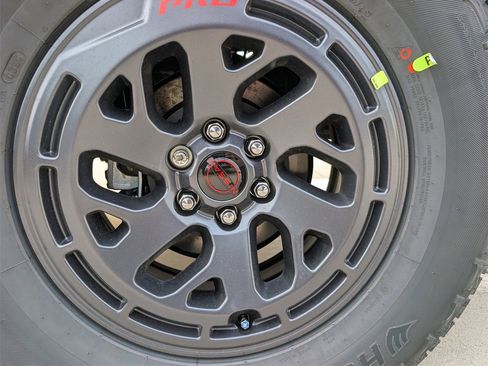 New 2026 Nissan Frontier Pro-X image 6