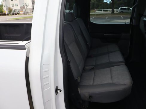 Used 2022 Ford F150 XL w/ Trailer Tow Package image 21