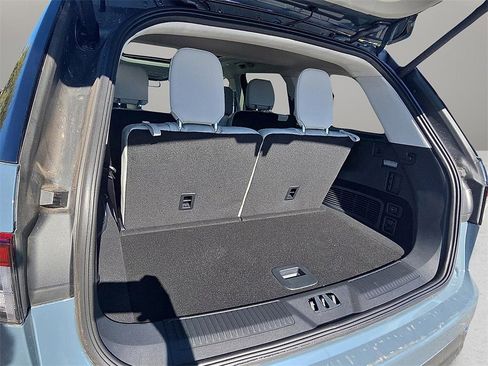 New 2026 Lincoln Aviator 2WD image 8