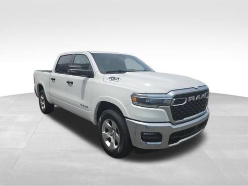 Used 2025 RAM 1500 Big Horn AWD/4WD image 8