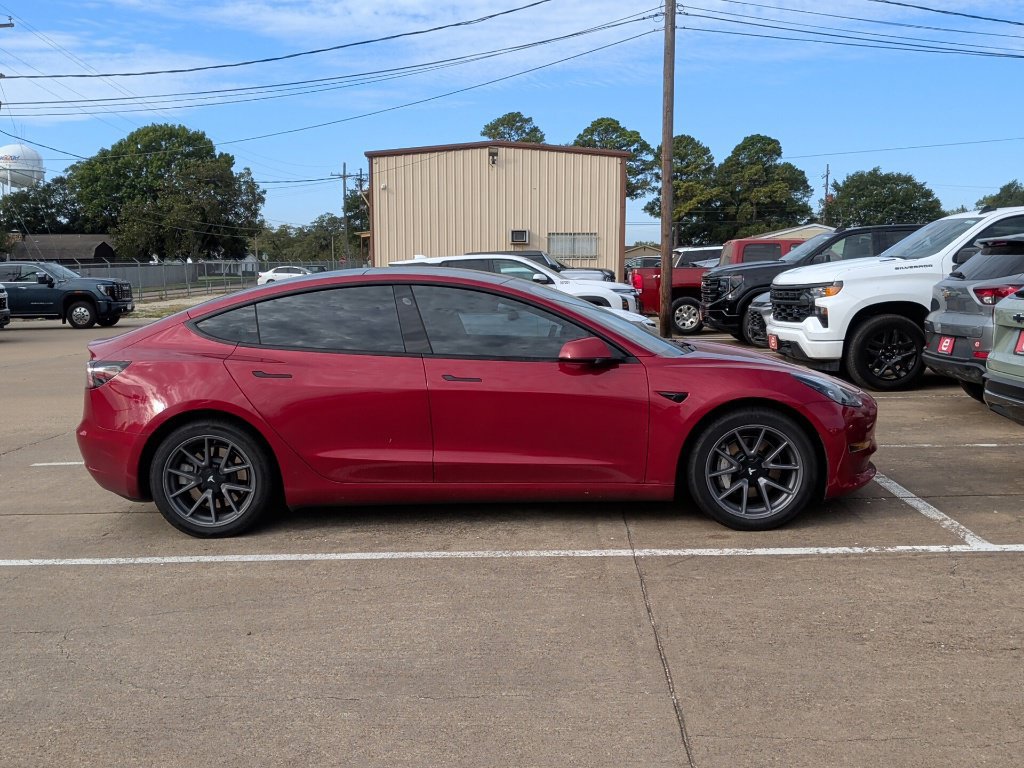 Used 2023 Tesla Model 3 Standard Range RWD image 9