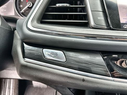 Certified 2020 Buick Enclave Premium w/ Surround and Sites Package FWD image 17