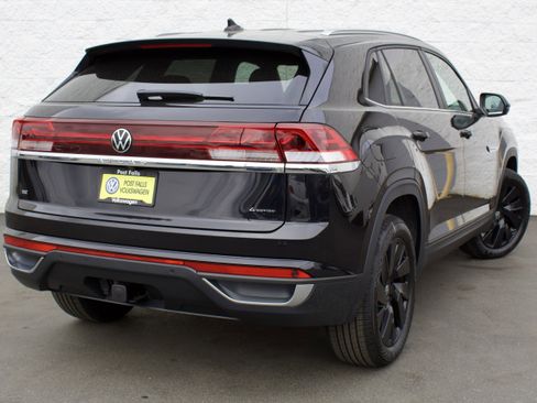 New 2026 Volkswagen Atlas Cross Sport SE AWD/4WD image 8