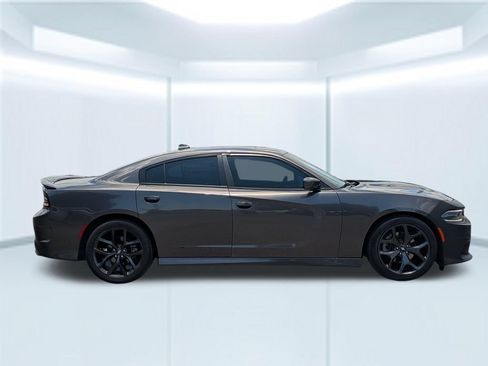 Used 2022 Dodge Charger R/T w/ Plus Group RWD image 6