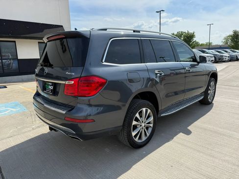 Used 2014 Mercedes-Benz GL 450 4MATIC image 17