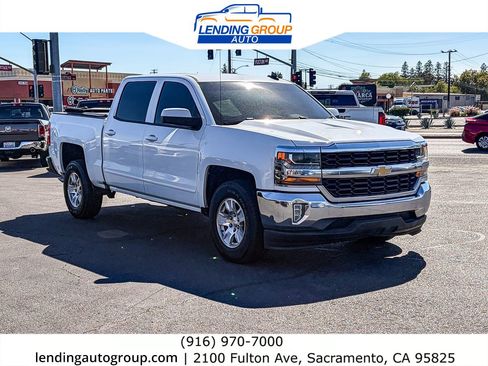 Used 2018 Chevrolet Silverado 1500 LT w/ LT Eassist Package RWD image 5