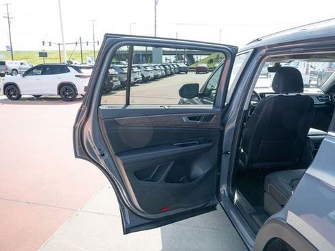 New 2026 Volkswagen Atlas SEL AWD/4WD image 14