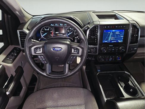 Used 2020 Ford F350 XLT w/ XLT Premium Package AWD/4WD image 43