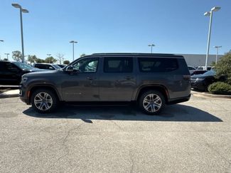 Used 2024 Jeep Wagoneer L Series II w/ Flexible Seating Group AWD/4WD video 2