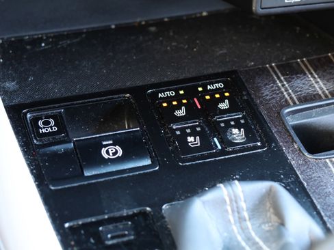 Used 2020 Lexus RX 350 AWD w/ Luxury Package image 27