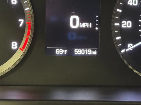 Used 2016 Hyundai Sonata Sport w/ Cargo Package FWD image 10
