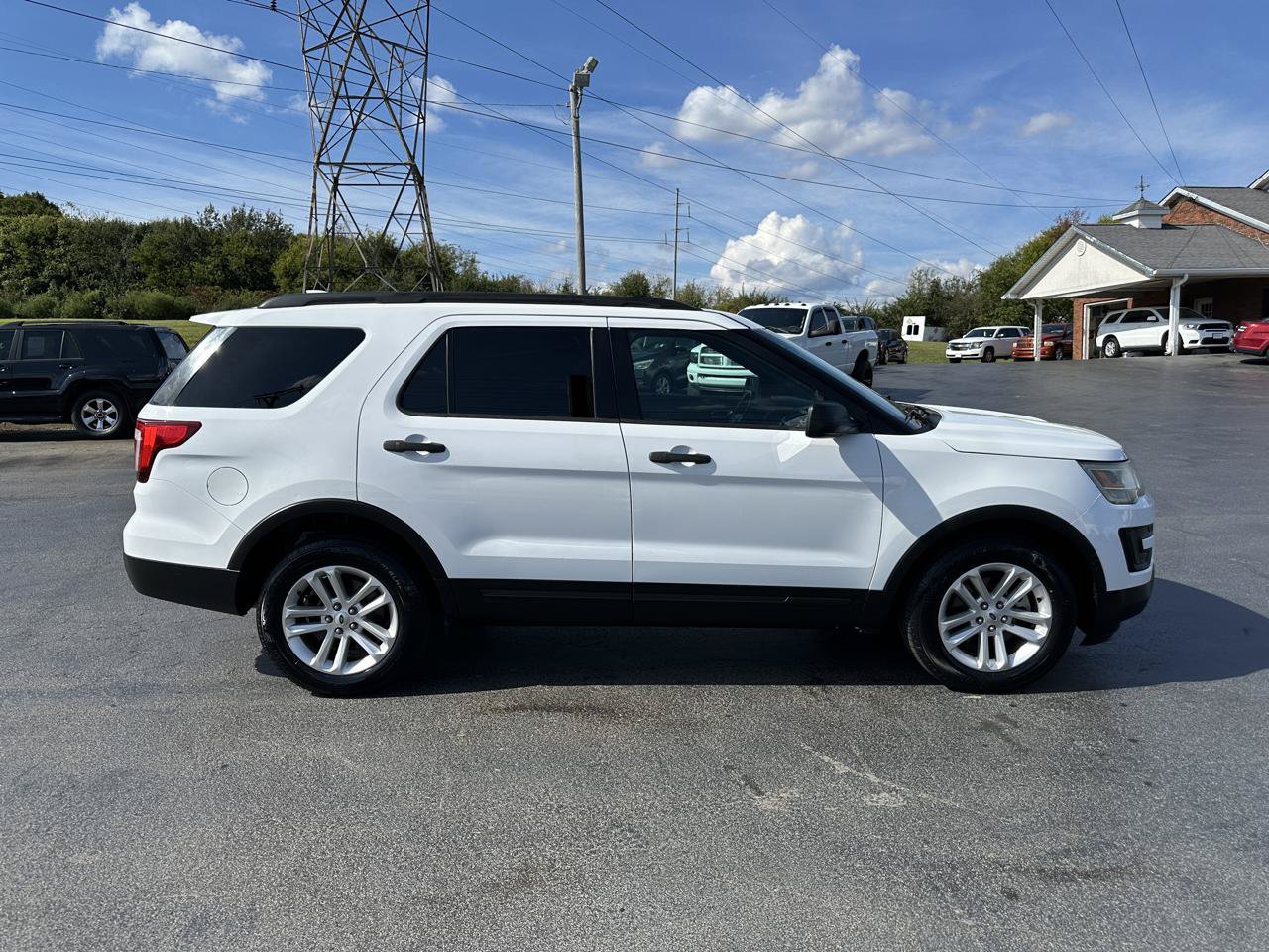 Used 2016 Ford Explorer 4WD image 5