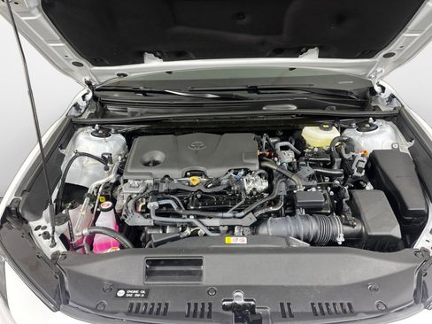 Certified 2025 Toyota Camry SE image 18