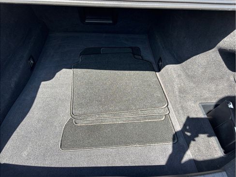 Used 2018 BMW 750i image 55