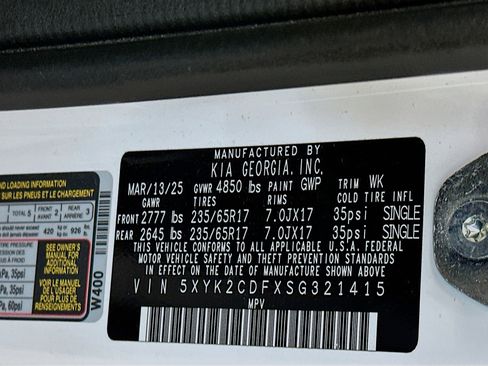 Used 2025 Kia Sportage LX image 12