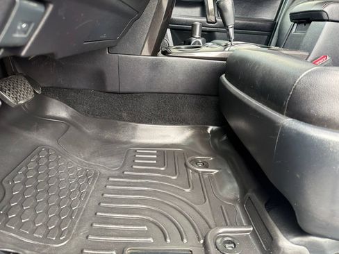 Used 2016 Toyota 4Runner Trail Premium AWD/4WD image 31