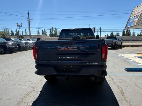 Used 2021 GMC Sierra 2500 Denali w/ Denali Ultimate Package image 7