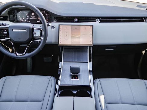 New 2026 Land Rover Range Rover Evoque S image 12