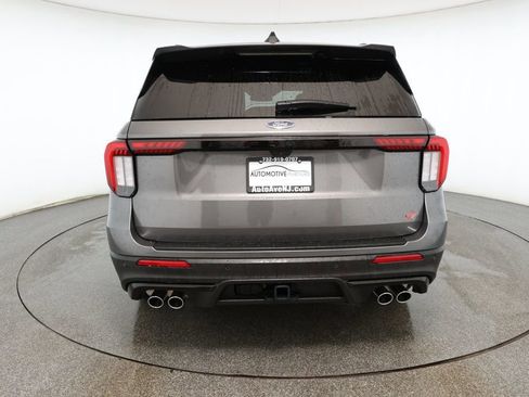 Used 2025 Ford Explorer ST w/ Sun And Sound Package image 5