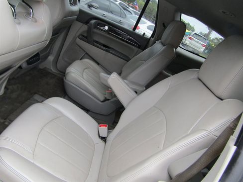 Used 2016 Buick Enclave Premium w/ Experience Buick Package image 10