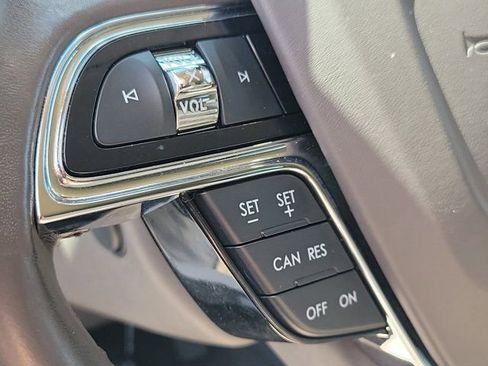 Certified 2023 Lincoln Nautilus Reserve AWD/4WD image 24