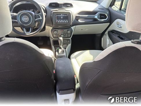 Used 2020 Jeep Renegade Latitude FWD image 26