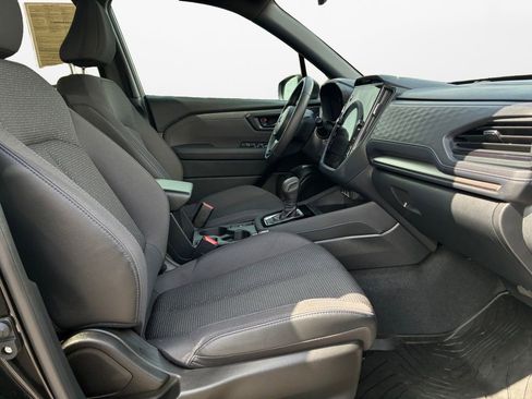 Used 2025 Subaru Forester Premium w/ Convenience Package #1 image 24