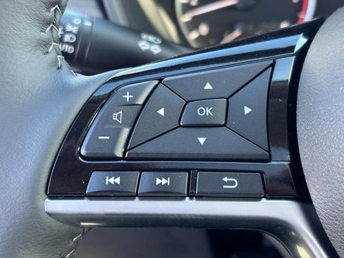 New 2025 Nissan Altima 2.5 SL image 13