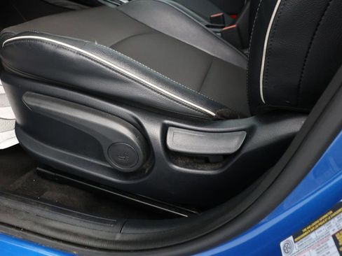 Used 2023 Kia Forte GT-Line w/ GT-Line Premium Package image 9