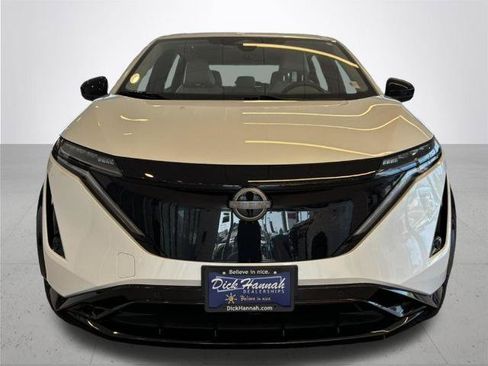 Certified 2024 Nissan Ariya FWD image 3