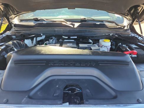 Used 2024 RAM 3500 Limited w/ Towing Technology Group image 16