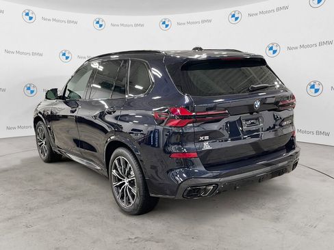 New 2026 BMW X5 M60i image 3