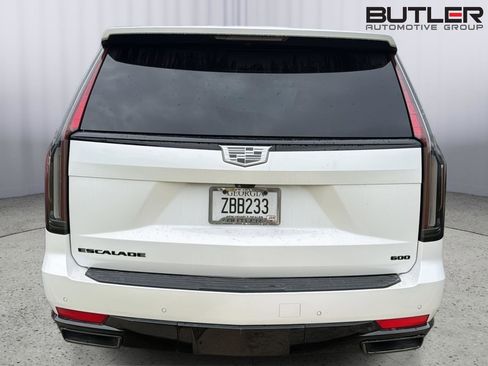 Used 2022 Cadillac Escalade Sport w/ Touring Package AWD/4WD image 9