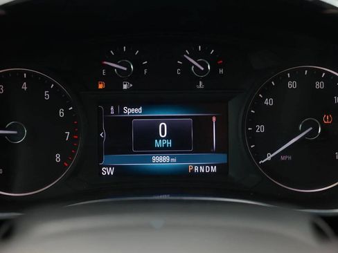 Used 2019 Buick Encore Essence FWD image 16