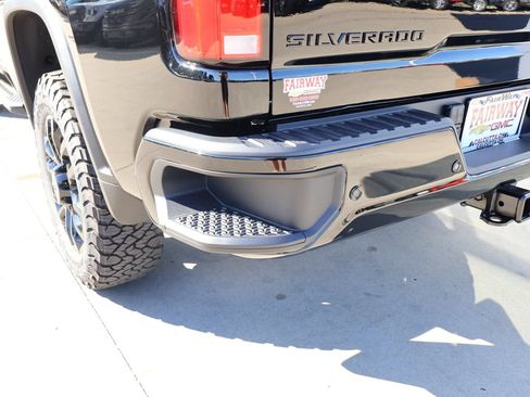 New 2026 Chevrolet Silverado 2500 LTZ w/ LTZ Plus Package AWD/4WD image 35