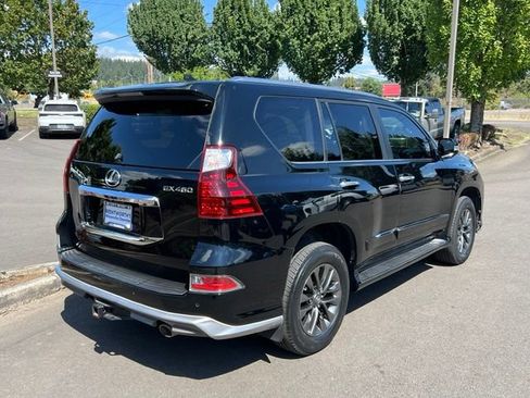 Used 2017 Lexus GX 460 AWD/4WD image 7