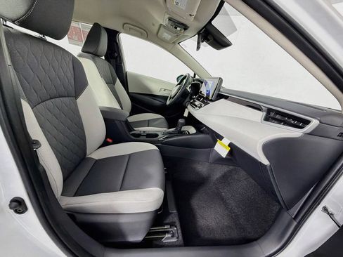 New 2026 Toyota Corolla LE FWD image 27