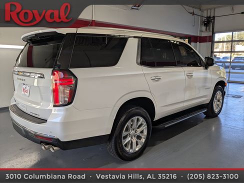 Used 2024 Chevrolet Tahoe Premier image 4