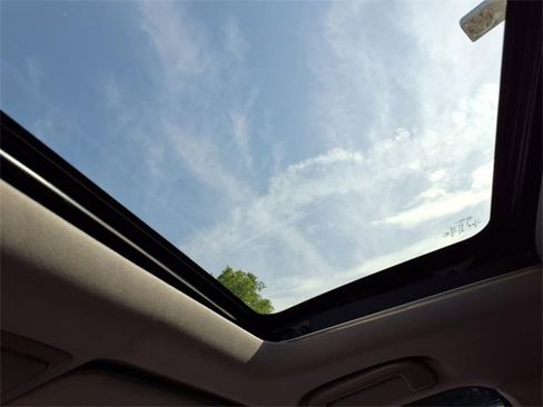 Used 2022 Honda CR-V EX-L image 16