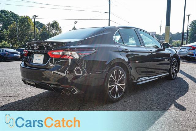 Used 2018 Toyota Camry SE FWD image 11