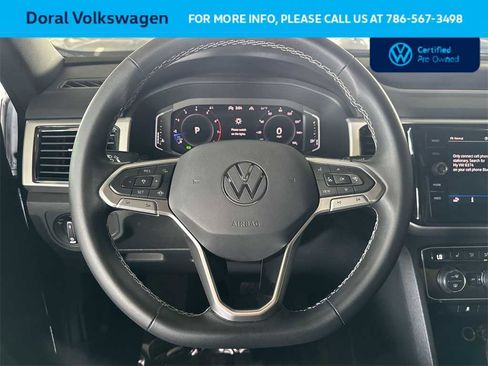 Certified 2022 Volkswagen Atlas Cross Sport SE image 15