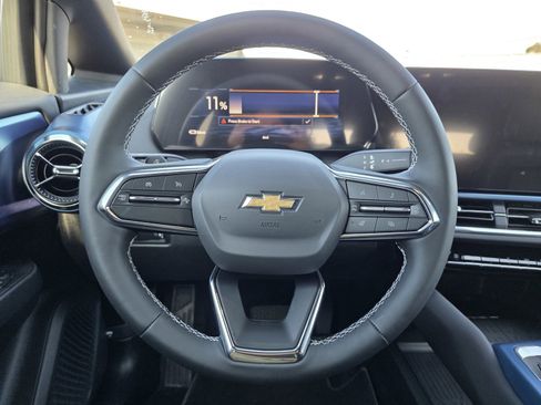 New 2026 Chevrolet Equinox EV LT w/ LPO, Blackout Package image 28