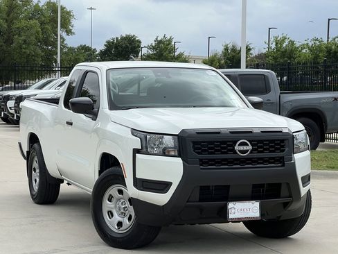 Certified 2025 Nissan Frontier S w/ S Utility Package image 2