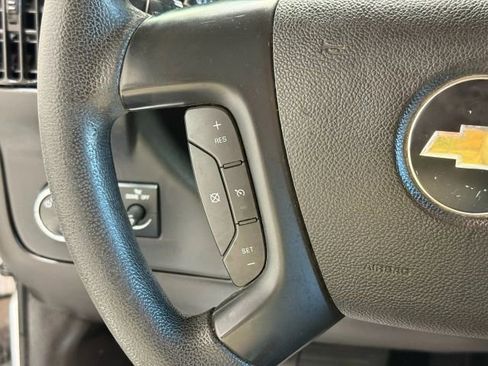 Used 2015 Chevrolet Express 3500 Work Van image 15