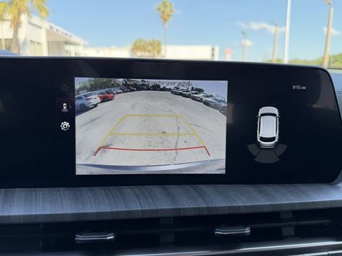 Certified 2024 Kia Telluride EX w/ EX Captain's Chair Package FWD image 23