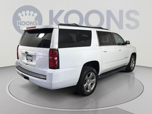 Used 2020 Chevrolet Suburban LT AWD/4WD image 7