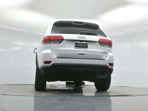 Used 2021 Jeep Grand Cherokee Laredo RWD image 48