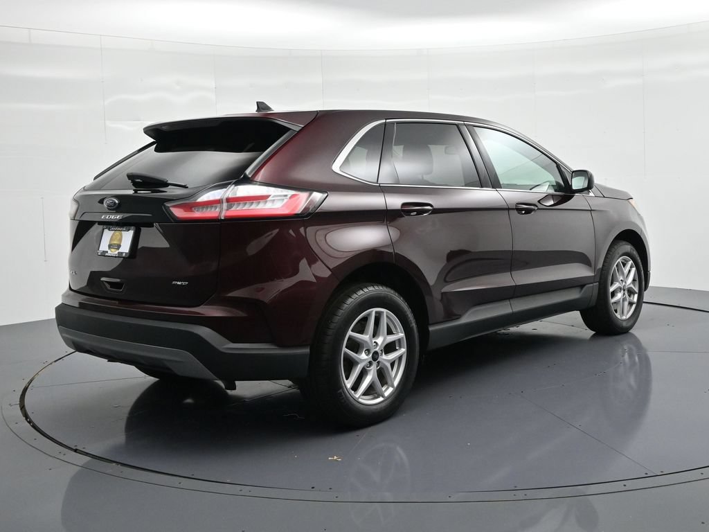 Used 2024 Ford Edge SEL w/ Convenience Package AWD/4WD image 6