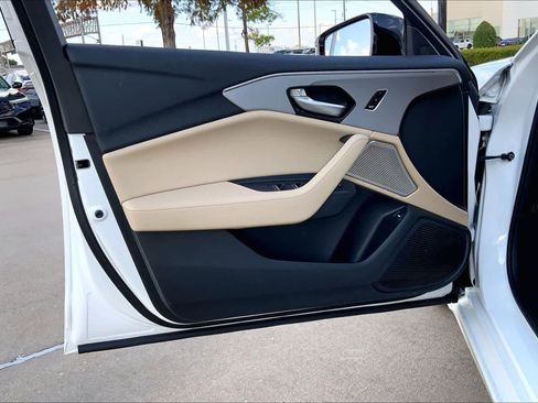 Certified 2025 Acura TLX w/ Technology Package image 19