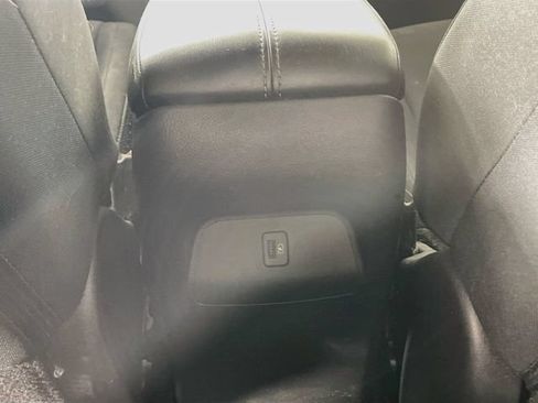 Used 2023 Nissan Sentra SV FWD image 23